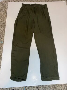 Express Olive Green Scrunched Waist Straight-Leg Pants